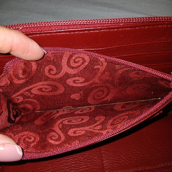 Brighton Red Heart Leather Zippered Wallet - Picture 4 of 6